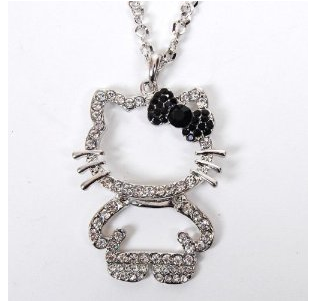 Hello-Kitty-Necklace