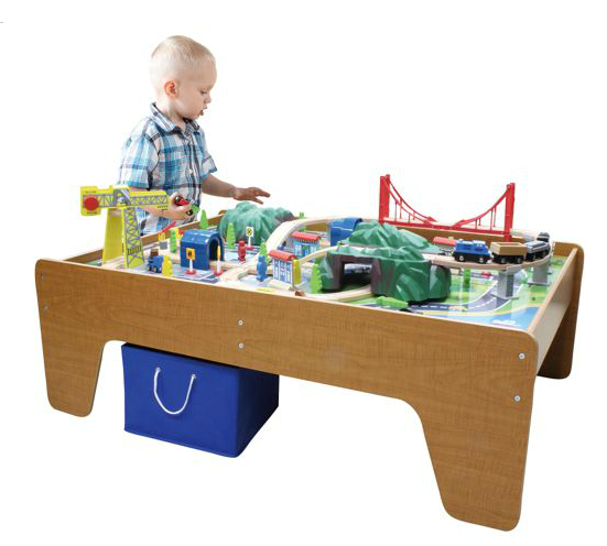 mountain-train-table