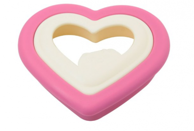 heart-shaped-sandwich-cutter